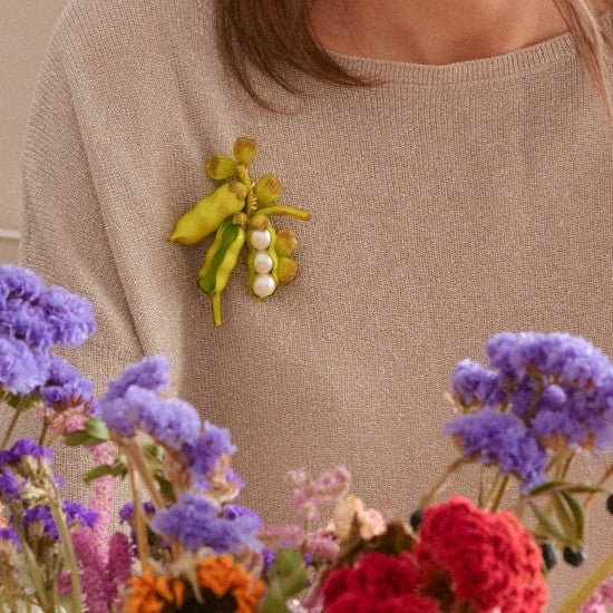 Petit pois brooch